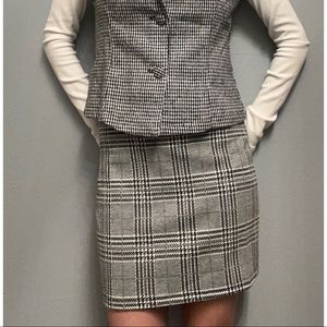 thin grey skirt